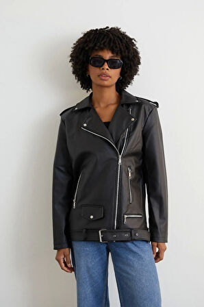 Uzun Deri Ceket Kadın Oversize Kesim Kemerli Model