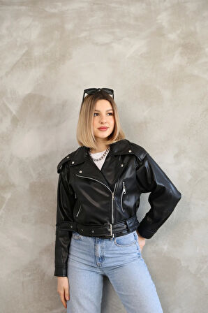 Kemerli Crop Deri Oversize Kadın Yeni Sezon Ceket