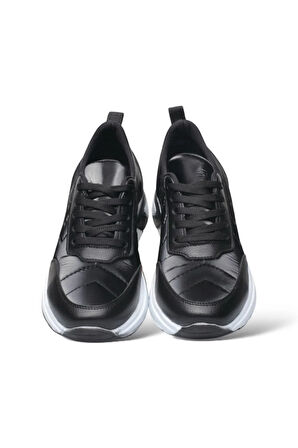 Kadın Günlük Rahat Comfort Taban  Parlak Spor Sneaker Ayakkabı SİYAH - BEYAZ