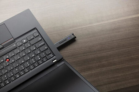 Kingston DataTraveler Max DTMAX/512GB 512 GB Flash Bellek - Outlet