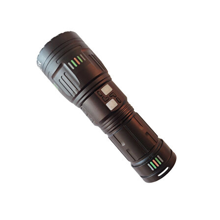 Q-Max Profesyonel Şarjlı El Feneri 7000 Lümen 70W | Zoom Odaklı, 1000M Aydınlatma, Type-C + 4 Pil