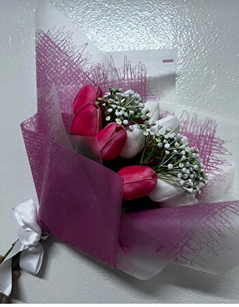 KAYZEN  16 LI PEMBE BAYAZ LALE BUKETİ