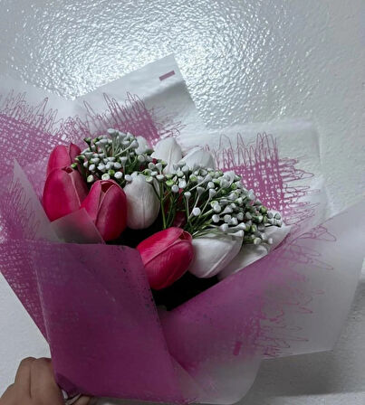 KAYZEN  16 LI PEMBE BAYAZ LALE BUKETİ