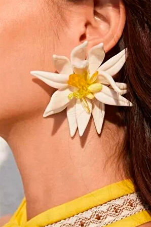 Beyaz Çiçek Küpe - Beyaz