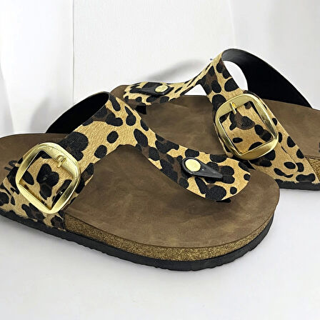 Gema Kadın Parmak Arası Leopar Terlik Yeni Sezon