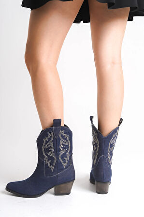 Bertha Yeni Sezon Kot Kovboy Bot