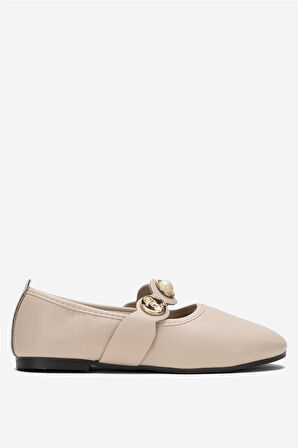 Kadın Oval Burun Aksesuar Bantlı Babet Ayakkabı  BEJ