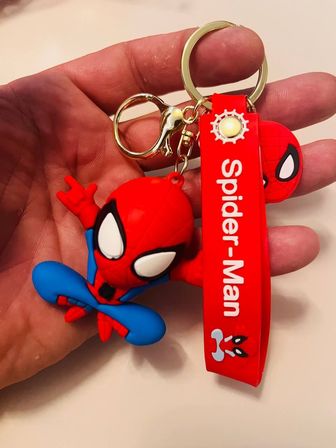 Spider-Man 3D Silikon Anahtarlık – Marvel Örümcek Adam Çanta & Araba Süsü