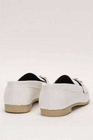 Kadın Babet Toka Detaylı Şık Rahat Günlük Ayakkabı BEYAZ