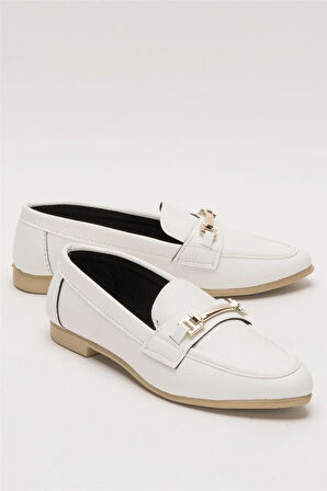 Kadın Babet Toka Detaylı Şık Rahat Günlük Ayakkabı BEYAZ