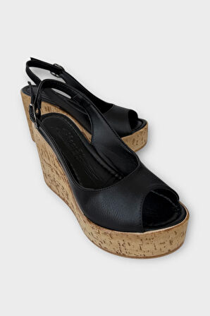 Yandan Tokalı Önü Açık Dolgu Taban Sandalet Ayakkabı  SİYAH