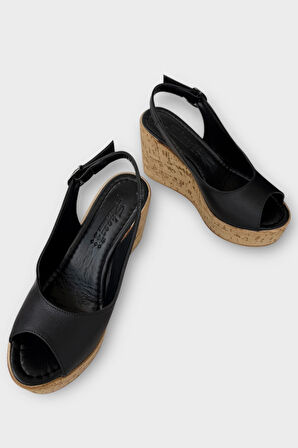 Yandan Tokalı Önü Açık Dolgu Taban Sandalet Ayakkabı  SİYAH