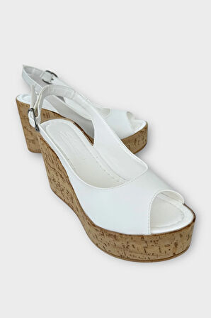 Yandan Tokalı Önü Açık Dolgu Taban Sandalet Ayakkabı  BEYAZ