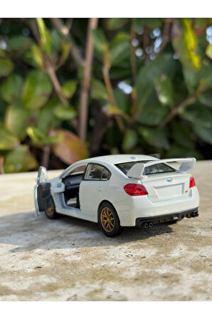 Subaru İmpreza Koleksiyon Metal Araba 12cm Lüks Araba Beyaz Oyuncak Araba Model Araba