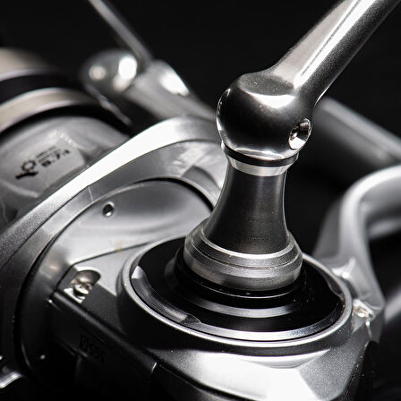 Savage Gear SGS6 SW 4000 Spin Olta Makinesi
