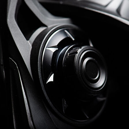 Savage Gear SGS8 SW 6000 Spin Olta Makinesi