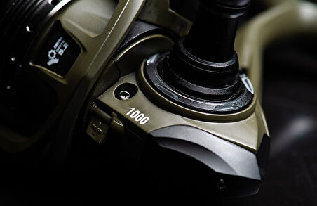 Savage Gear SG4C 3000 Spin Olta Makinesi