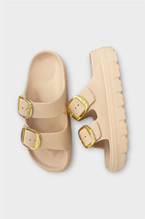 Yüksek Taban Tokalı Şık Kadın Terlik BEJ