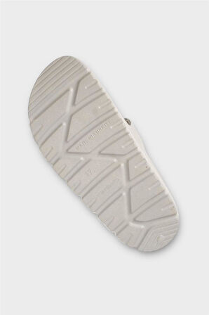 Yüksek Taban Tokalı Şık Kadın Terlik GRİ