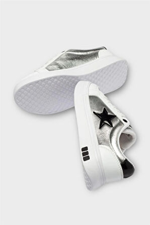 Kadın Yıldız Detay Şık Günlük Spor Sneaker Ayakkabı BEYAZ - SİYAH