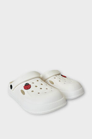 Kadın Comfort Uğur Böceği Tokalı Medikal Hemşire Sabo Terlik KREM