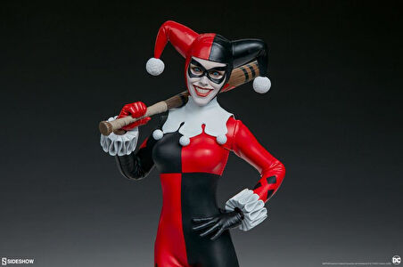 Harley Quinn Sixth Scale Figure 100428