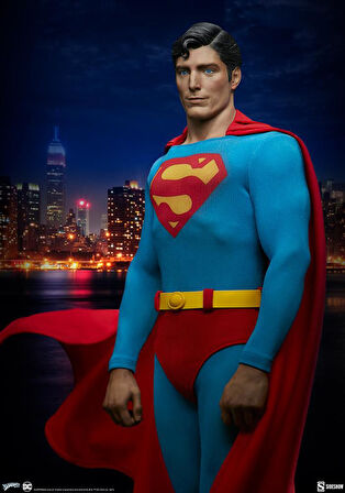 Superman: The Movie Premium Format Figure 300759