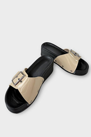 Kadın Günlük Terlik Tokalı Şık Ortopedik Yazlık Ev Plaj Tatil İş Terliği BEJ