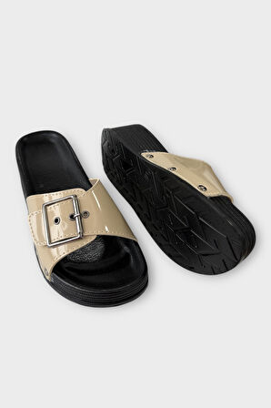 Kadın Günlük Terlik Tokalı Şık Ortopedik Yazlık Ev Plaj Tatil İş Terliği BEJ