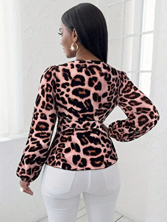 MDB Kadın Uzun Kollu Kruvaze Yakalı Belden Kuşaklı Leopar Desenli Süprem Bluz