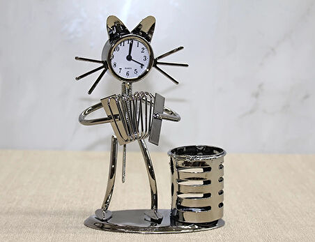 MDB Metal Akordiyon Çalan Müzisyen Kedi Müzisyen Saat Ve Kalemlik