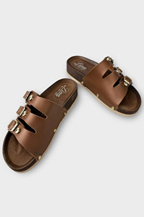 Kadın Günlük Terlik Tokalı Üç Bant Şık Ortopedik Yazlık Ev Plaj Tatil İş Terliği KAHVERENGİ