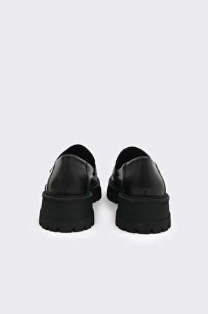 Hakiki Deri Kadın Tokalı Casual Ayakkabı