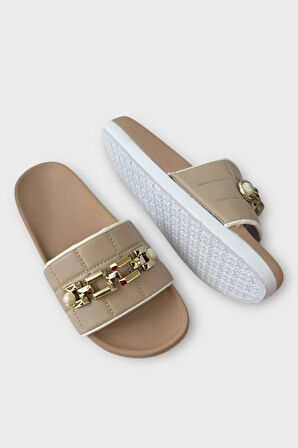 Kadın Günlük Terlik Tokalı Şık Yazlık Ev Plaj Tatil İş Terliği BEJ