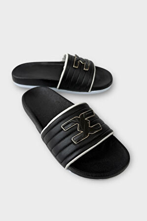 Kadın Günlük Terlik Tokalı Şık Yazlık Ev Plaj Tatil İş Terliği SİYAH - BEYAZ