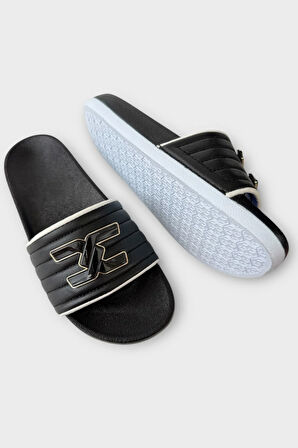 Kadın Günlük Terlik Tokalı Şık Yazlık Ev Plaj Tatil İş Terliği SİYAH - BEYAZ