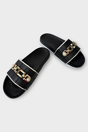 Kadın Günlük Terlik Tokalı Şık Yazlık Ev Plaj Tatil İş Terliği SİYAH - ALTIN