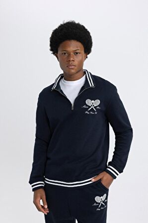 DeFactoFit Standart Fit Dik Yaka Sporcu Yarım Fermuarlı Baskılı Sweatshirt A9867AX23WNNV146