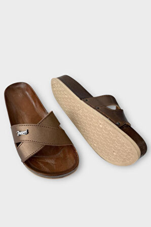 Kadın Günlük Terlik Çapraz Şık Ortopedik Yazlık Ev Plaj Tatil İş Terliği KAHVERENGİ