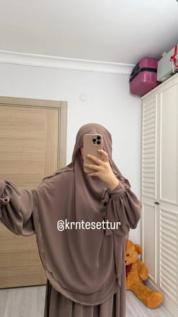 Kolları bağlamalı elbise 2 katlı gölgeli sufle
