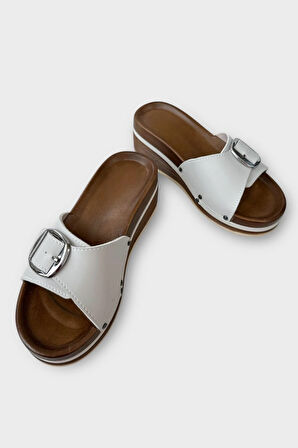 Kadın Günlük Terlik Tokalı Dolgu Topuk Şık Yazlık Ev Plaj Tatil Terliği GRİ