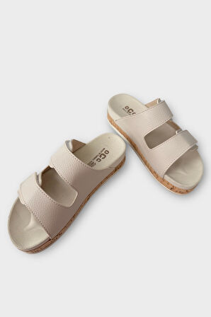 Kadın Günlük Terlik Kalın Taban Çift Bant Cırtlı Rahat Şık Yazlık Ev Plaj Tatil Terliği BEJ