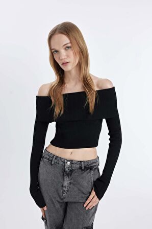 DeFacto Coool Slim Fit Dar Kesim Açık Omuz Basic Düz Triko Kazak B6537AX24WNBK56