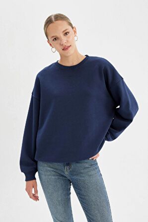 DeFacto Oversize Geniş Kalıp Bisiklet Yaka Kalın Basic Düz Sweatshirt Y1346AZ24WNNV241