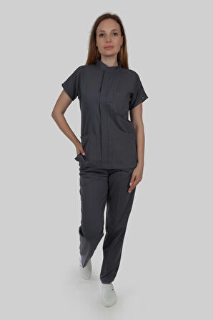 FÜME LİKRALI HAKİM YAKA HEMŞİRE DOKTOR FORMASI (TEK ÜST) LİKRALI HAKİM YAKA SCRUBS (TEK ÜST)