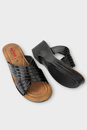 Kadın Günlük Terlik Dolgu Topuk Çapraz Rahat Şık Yazlık Ev Plaj Tatil Terliği SİYAH