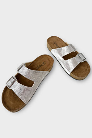 Kadın Günlük Terlik Ayarlanabililr Tokalı Çift Bantlı Şık Ortopedik Yazlık Ev Plaj Tatil Terliği GÜMÜŞ