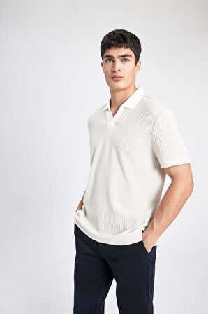 DeFacto Regular Fit Polo Yaka Desenli Kısa Kollu Tişört B6548AX24SPBG732