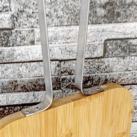 Zoe Paslanmaz Çelik Kulplu Kesme Tahtası - Açık Kahverengi - 44 cm