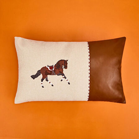 Soft Deri Görünümlü Horse Desenli Kırlent - Ekru - 30x50 cm